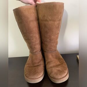Ugg boots size 8